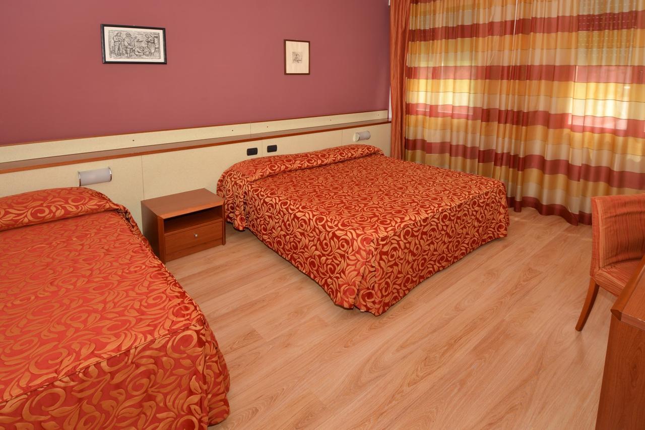 Sermide Hotel Eolo מראה חיצוני תמונה